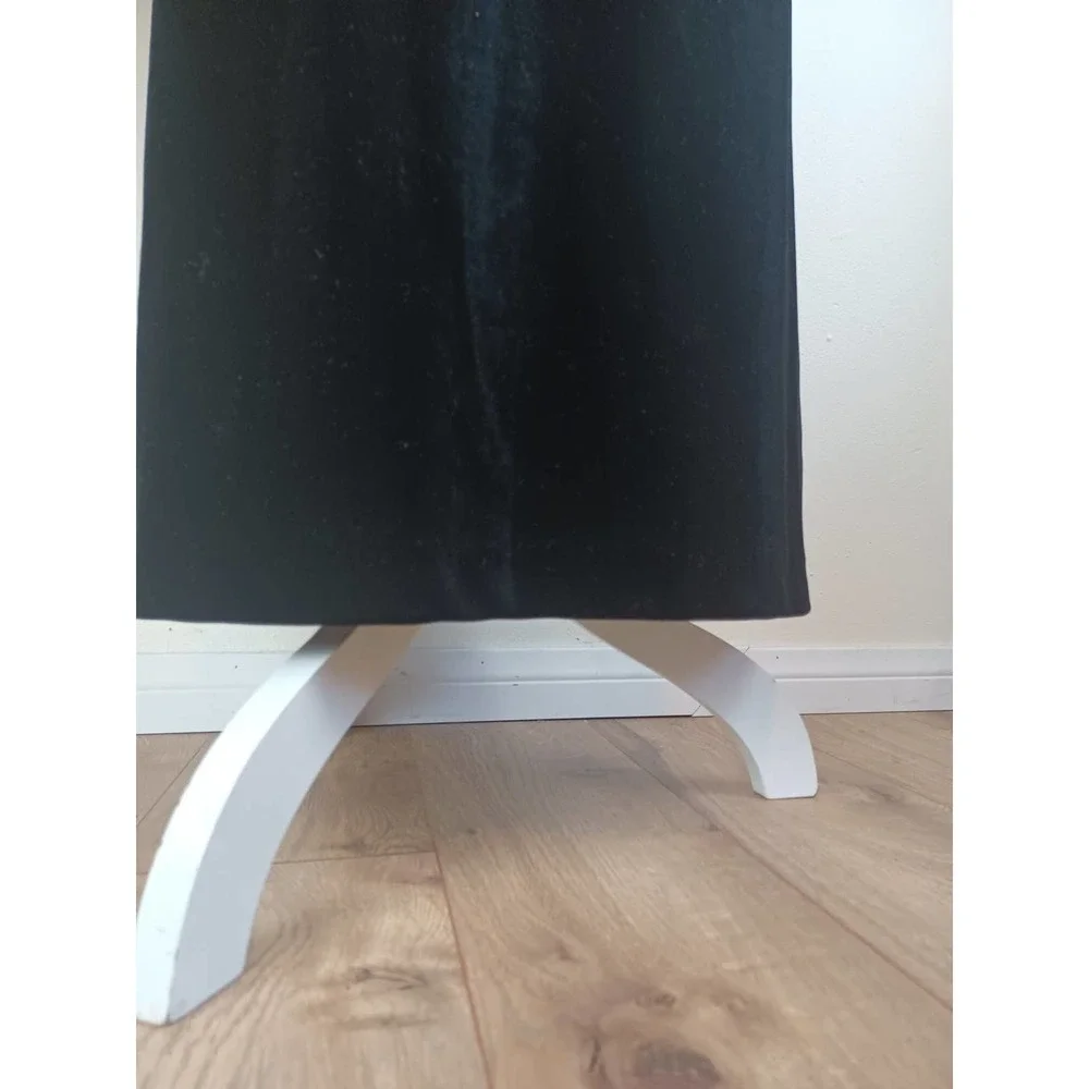 Long Black Velvet Dress - Picture 5 of 5